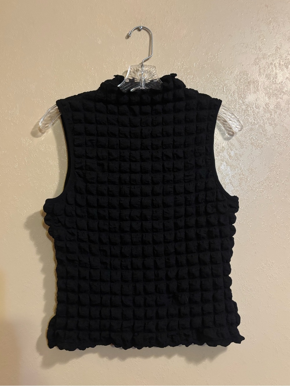 NWT entro Tyra Y2K Mockneck Popcorn Texture Tank Top sz L
